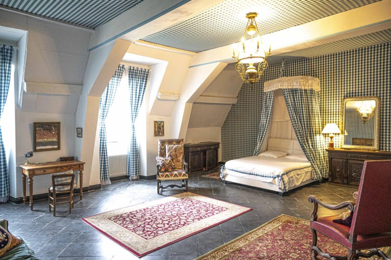 Chateau Du Boschet Chambre De L'Infatigable Gentilhomme Bourg-des-Comptes Екстериор снимка